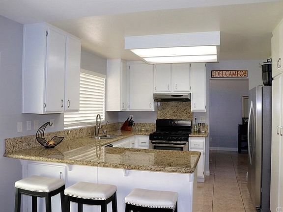 3rd image of 5741 N Jesse Dr