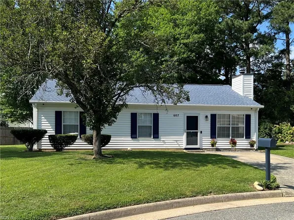 607 Barbara Ct, Newport News, VA 23608