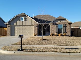 3685 E 144th St S, Bixby, OK 74008