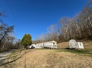 8820 Harmon Ln, Catlettsburg, KY 41129