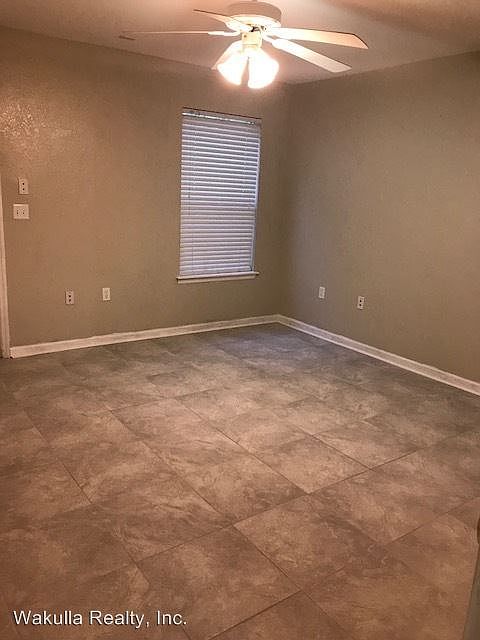 2nd image of 5B Guinevere Ln
