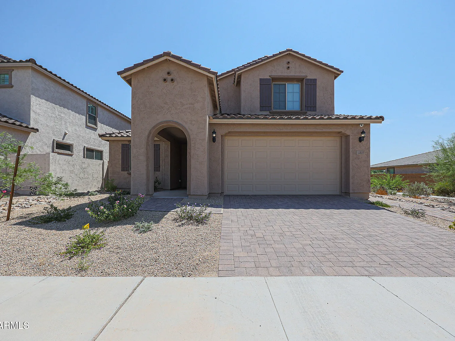 5 bed, 4.5 bath, 2609 sqft, $3,700 — Photo 1