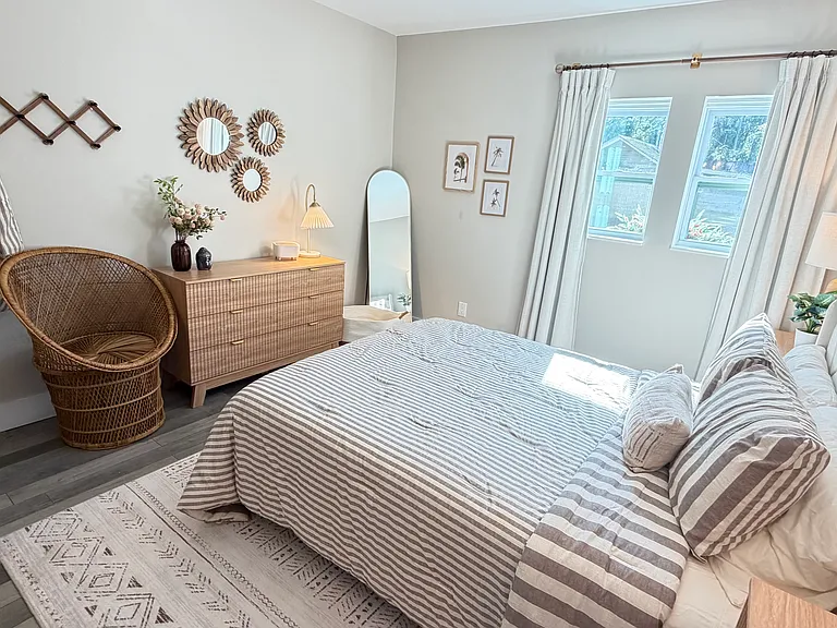 2205 Ash St — Photo 5