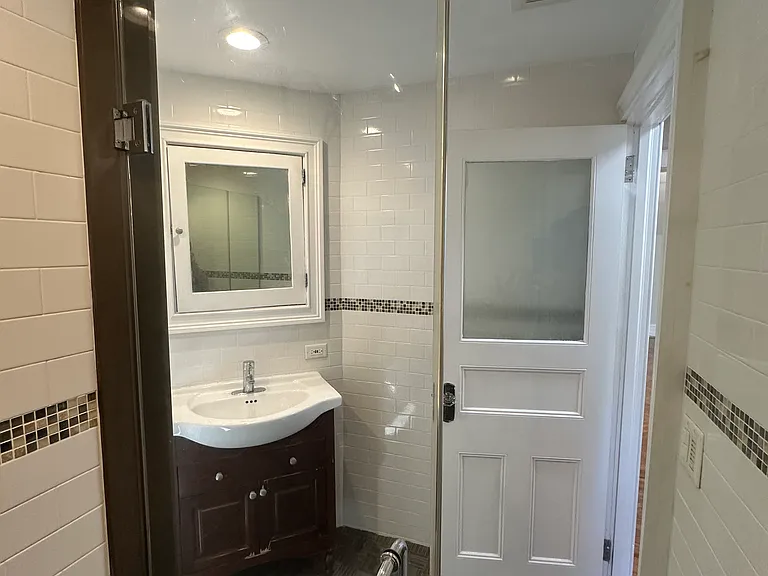45 Greenwood Ave #6 — Photo 10