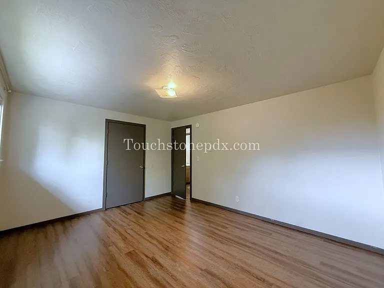 403 S Ivy St — Photo 13