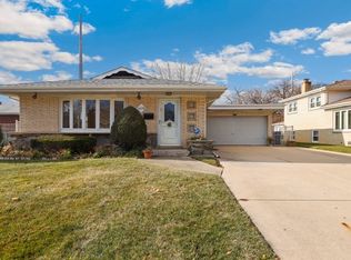 1630 Victoria Ave, Berkeley, IL 60163