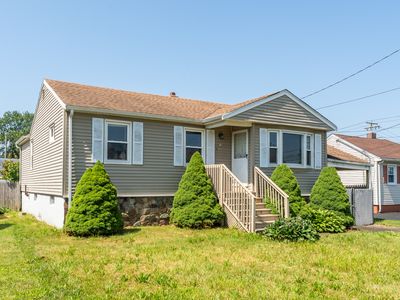 56 Victor Street, East Haven, CT, 06512
