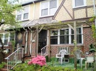 6782 Clyde St, Forest Hills, NY 11375