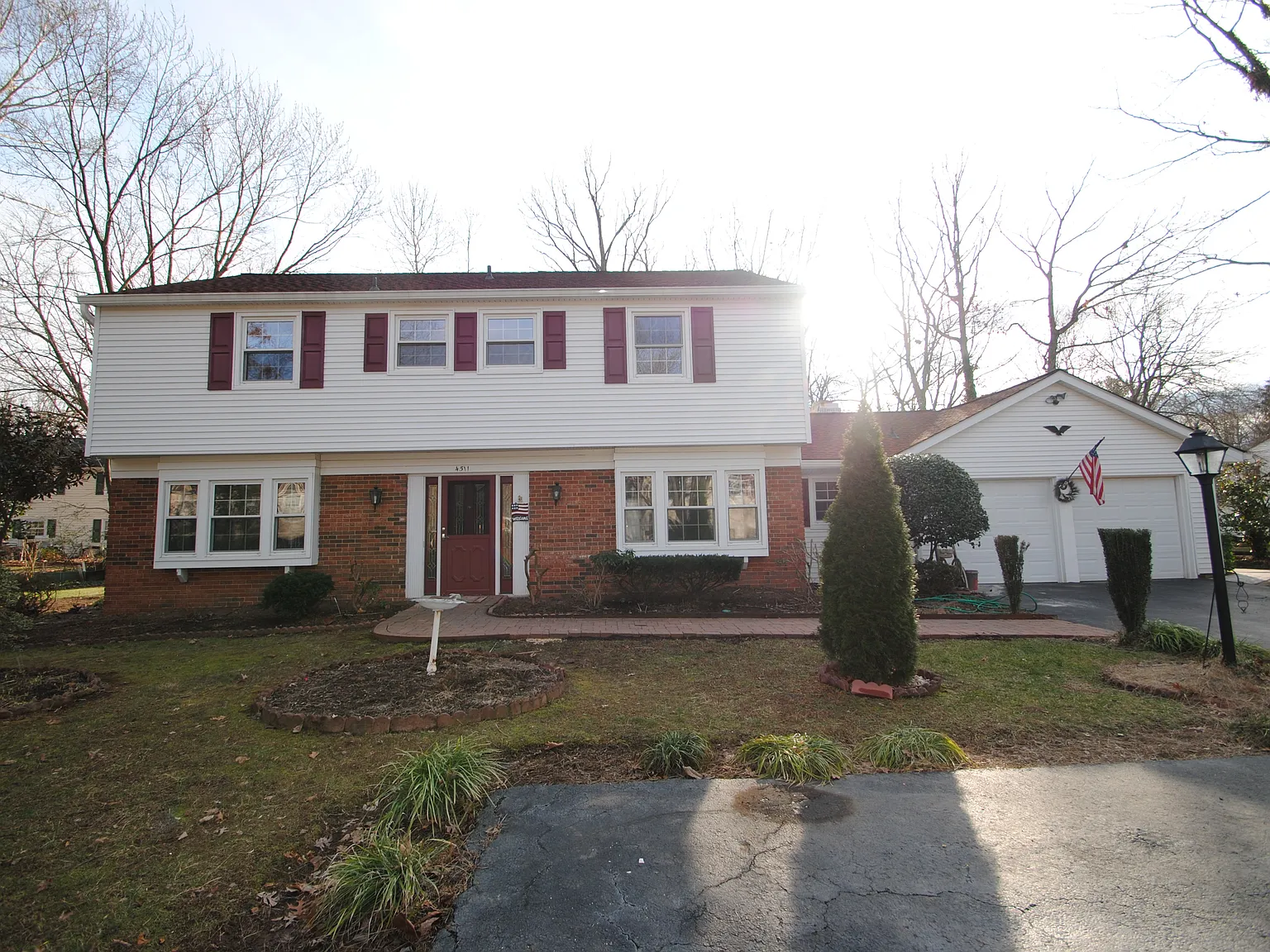 4 bed, 2.5 bath, 2231 sqft, $3,800 — Photo 1