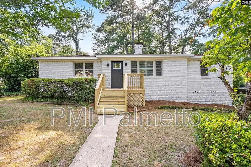 3 bed, 3.0 bath, 1806 sqft, $2,300 — Photo 1