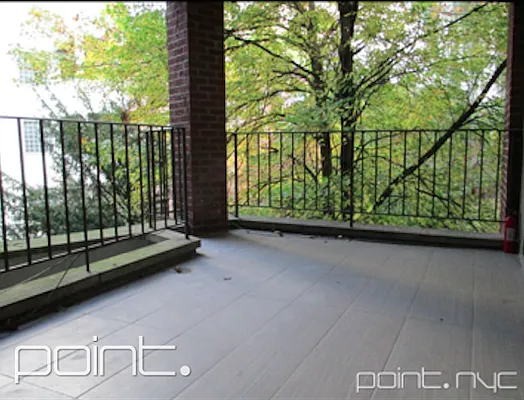 Rented by Point NYC | media 41