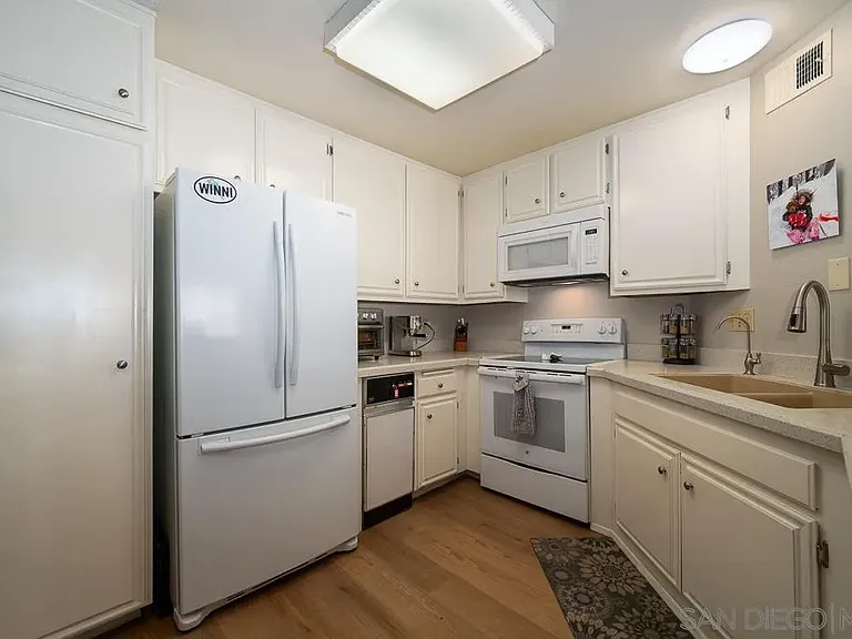 17617 Pomerado Rd #215 — Photo 12