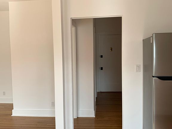 4th image of 530 California Ave APT 5