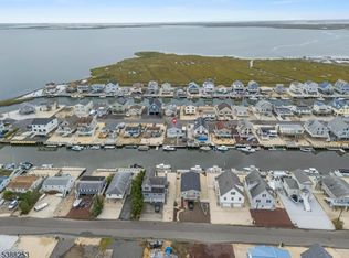 112 Curlew Rd, Tuckerton, NJ 08087