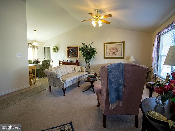 4th image of 10126 S Fulton Dr