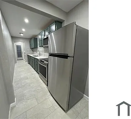 2 bed, 1000 sqft, $1,350 — Photo 4