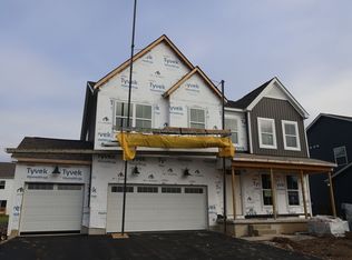 323 River Birch Dr, Galena, OH 43021