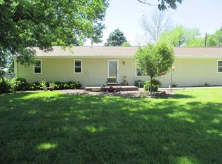 507 N Mineral St, Byron, IL 61010