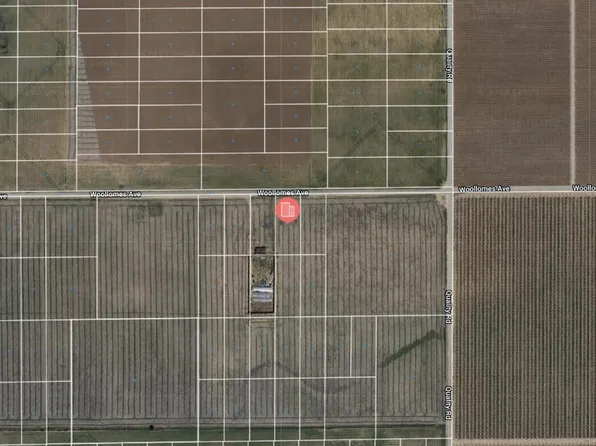 0 Woollomes Ave #Pn34, Delano, CA 93215
