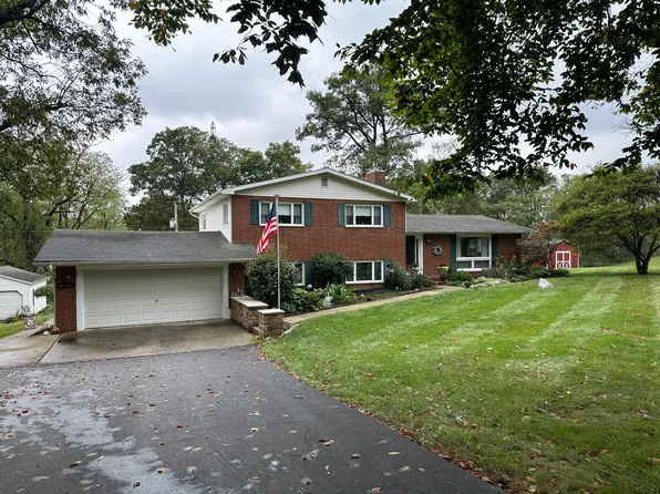 5190 Ash Dr, West Liberty, OH 43357
