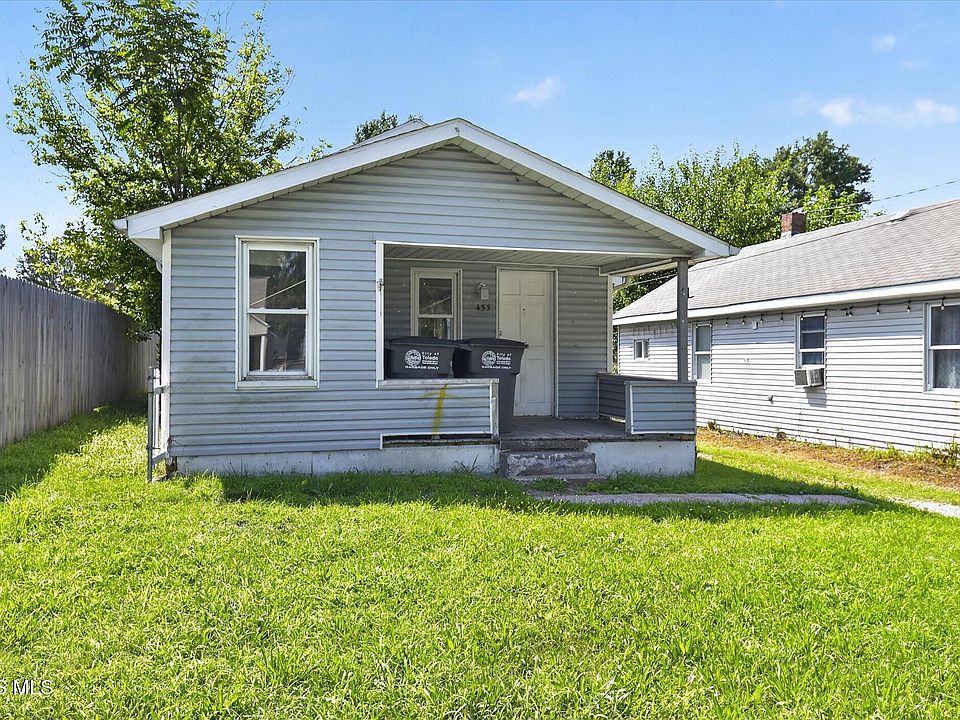 1st image of 2433 Paradise Ave