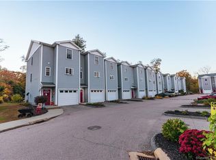 61 S Main St APT 207, Griswold, CT 06351
