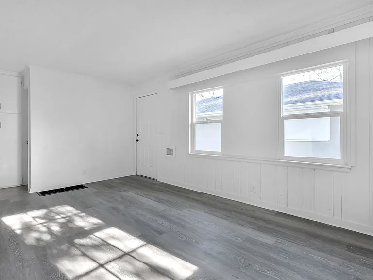 2389 Hiawatha St #2389 — Photo 16