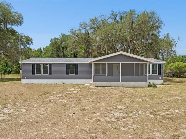 2484 Gator Ln, Groveland, FL 34736