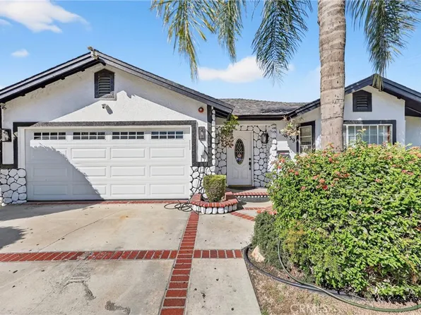 10939 Little Lake Rd, Downey, CA 90241