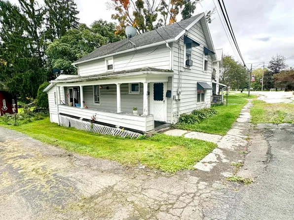 392 S Main St, Montrose, PA 18801