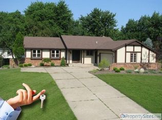 6879 Belhurst Ave, Jenison, MI 49428
