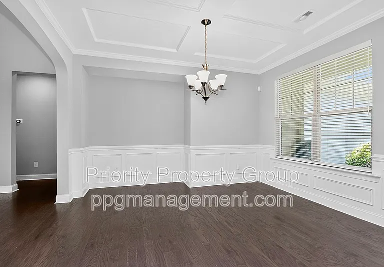 16436 Palisades Commons Dr — Photo 13
