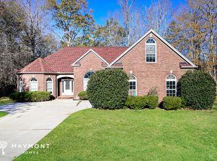 905 Vandiver Ct, Locust Grove, GA 30248