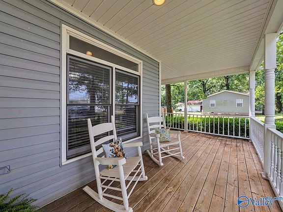 4th image of 6514 Moores Mill Rd NE