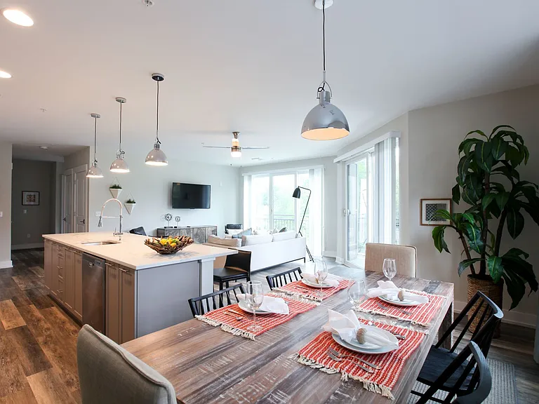 Excelsior Park Apartments — Photo 34