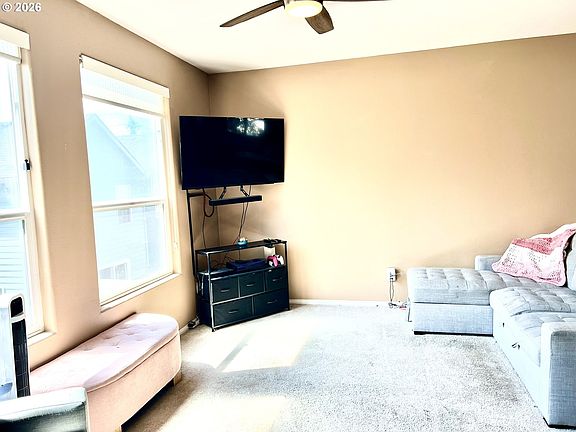 3rd image of 12226 SE Long St