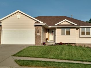 8216 S 167th St, Omaha, NE 68136
