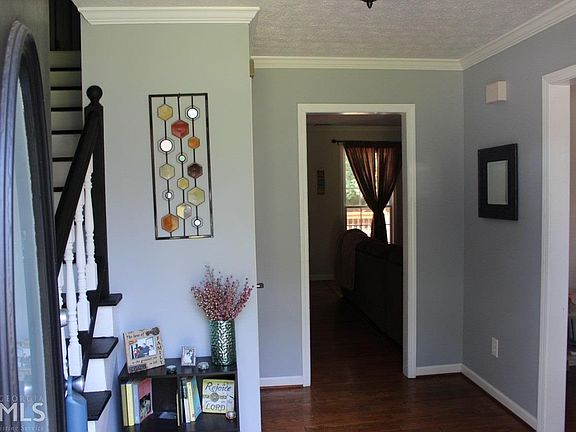 4th image of 2094 Wolf Creek Ct