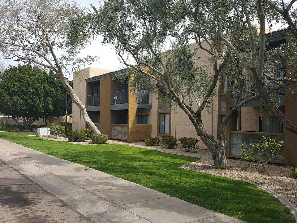 1st image of 2435 N McAllister Ave #107