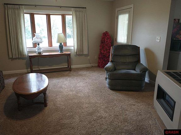 4th image of 15957 290th Ave