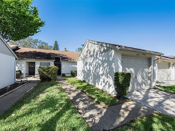 3rd image of 11717 Spring Tree Ln