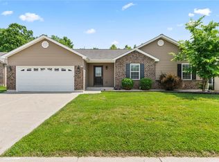 543 Sceptre Rd, Wentzville, MO 63385