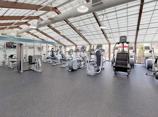 164 Laurel Way APT 3A, Herndon, VA 20170