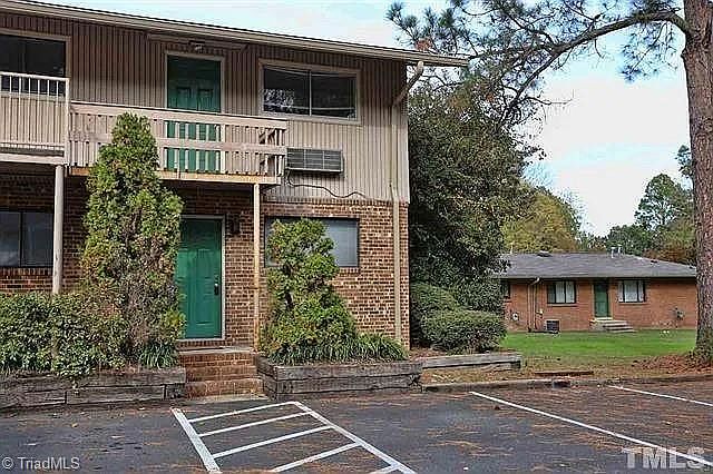 1st image of 4 Shepherd Ln #4-D