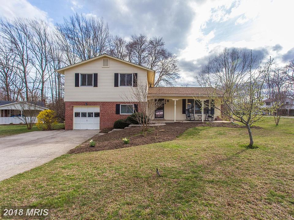 1st image of 5208 Ellington Ct