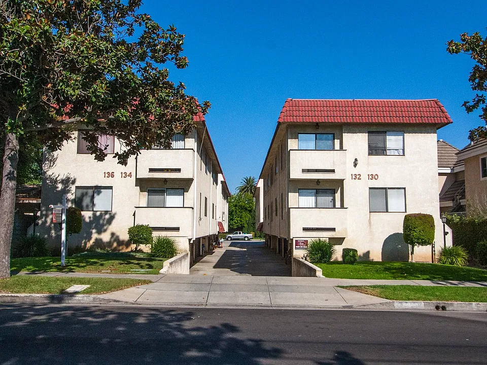 136 N Marengo Ave #D