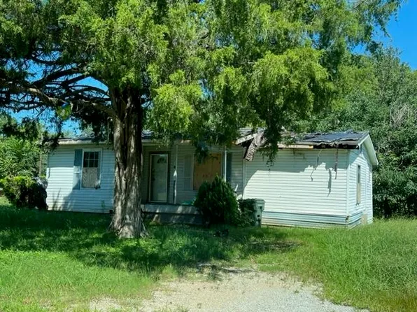 209 2nd Ave, Tuscumbia, AL 35674