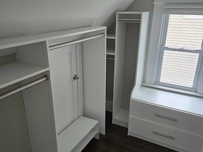 Walk in Closet with Built Ins