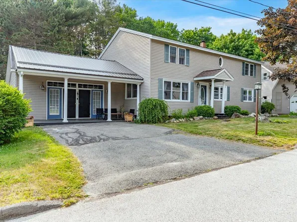 26 Bayview Avenue, Bucksport, ME 04416