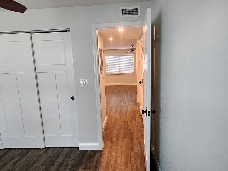 2002 N Armenia Ave #7 — Photo 26